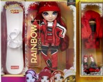 Set de muñecas de invierno Rainbow High Ruby con atuendos y accesorios