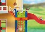 Fiesta en la piscina de Playmobil con piscina, tobogán, sillón y más