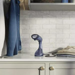 Vaporizador de Ropa Portátil Electrolux Efficient EPS10 1350W 260ml Color Misty Navy