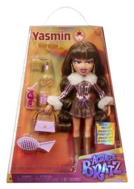 Muñeca De Moda  Alwayz Yasmin Con 10 Accesorios Y Pó...