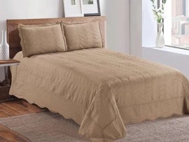 Cubrecama Quilt Liso Con Fundas King Size Beige