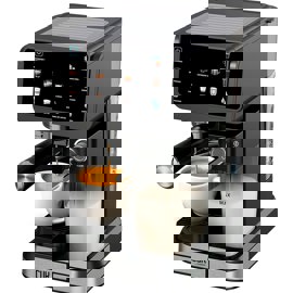 Cafetera Expreso Cuk By  Cm5600 Semi Automática 20 Bar Con Espumador De Leche